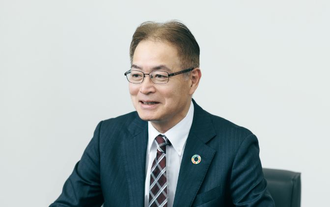 岩田 滋